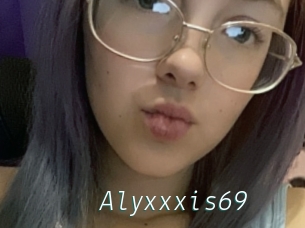 Alyxxxis69