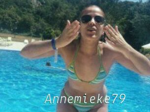 Annemieke79
