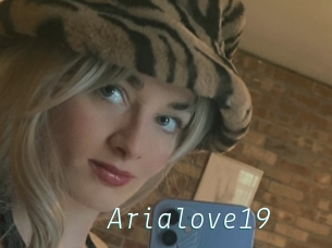 Arialove19