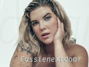 Cassienextdoor