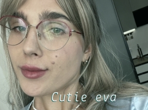 Cutie_eva