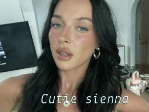 Cutie_sienna