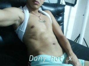 Dany_hot_x