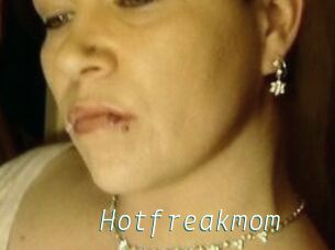 Hotfreakmom