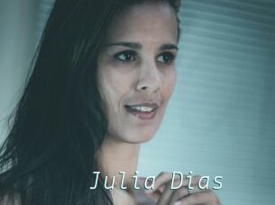 Julia_Dias