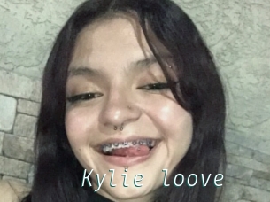 Kylie_loove