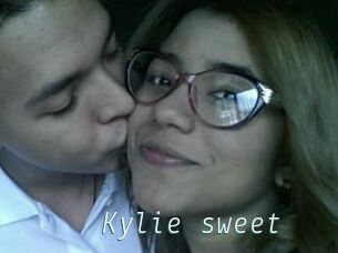 Kylie_sweet
