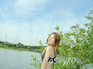 LauraSkyXO