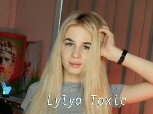 Lylya_Toxic