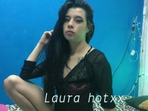 Laura_hotxx