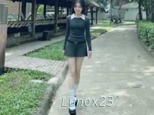 Lunox23