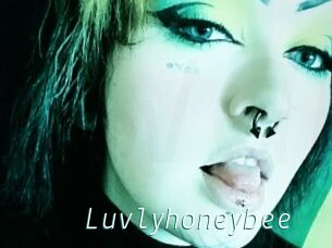 Luvlyhoneybee