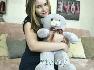 MiaVey