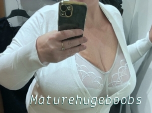 Maturehugeboobs