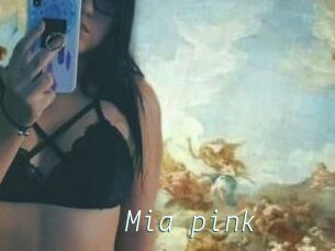 Mia_pink