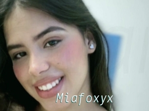 Miafoxyx