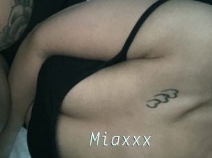 Miaxxx