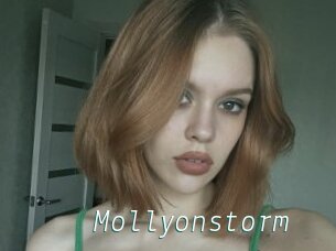 Mollyonstorm
