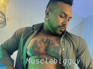 Musclebigguy