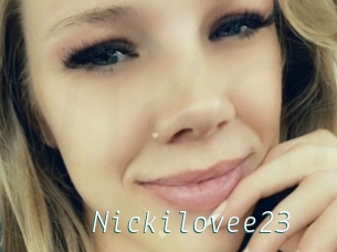Nickilovee23