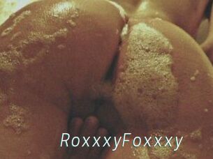 RoxxxyFoxxxy