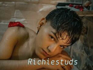 Richiestuds
