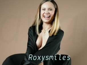 Roxysmiles