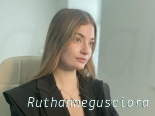 Ruthannegusciora