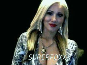 SUPERFOXXX