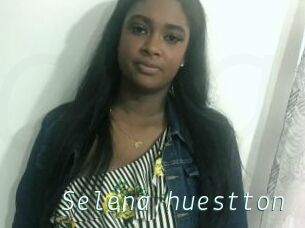 Selena_huestton
