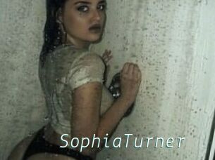 Sophia_Turner