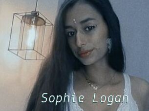 Sophie_Logan