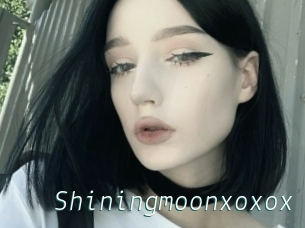 Shiningmoonxoxox