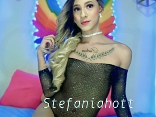 Stefaniahott