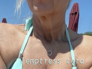Temptress_tara