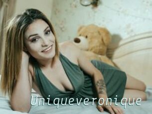Uniqueveronique