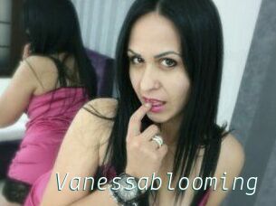 Vanessablooming
