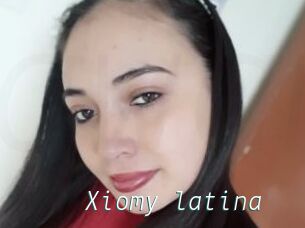 Xiomy_latina